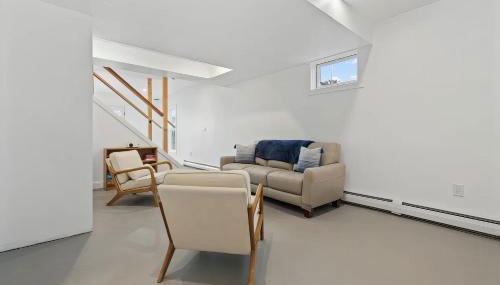 Cuttyhunk Waterfront - Private Beach & Patio - Foto 3