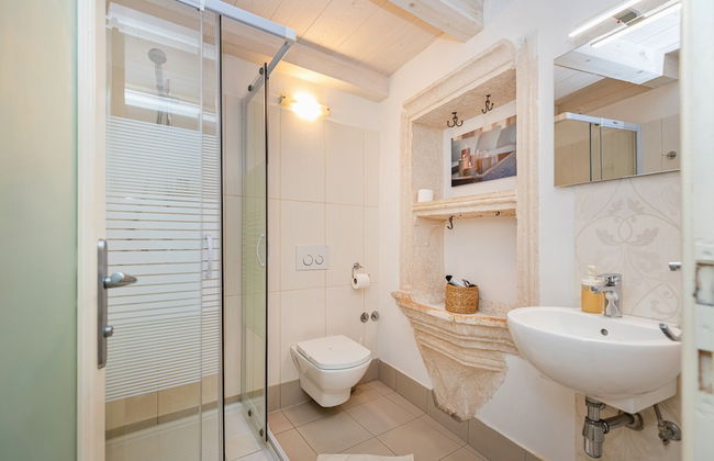 Rafael rooms and apartments by DuHomes - Photo 18