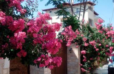 Near the Airport & near the Metro and Suburban station"PEANIA-KANTZA" - Foto 21