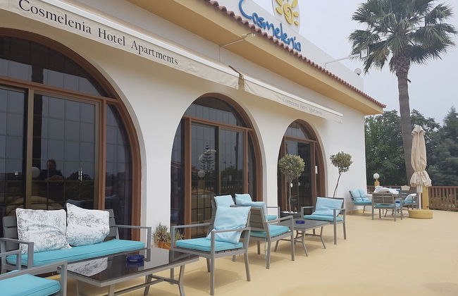 Cosmelenia Hotel Apartments - Foto 50