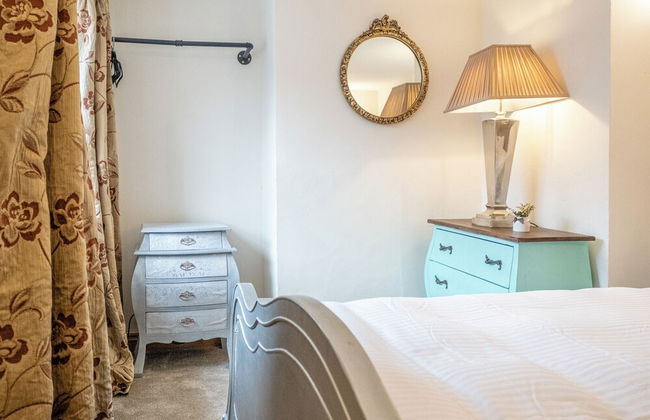 Eilmers Cottage Lovely 4BD in Malmesbury - Photo 32