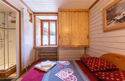 Chalet De Charme à la Montagne - Foto 20