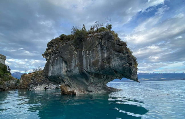 Paseo en barco por la capilla y la catedral de mármol - Foto 8