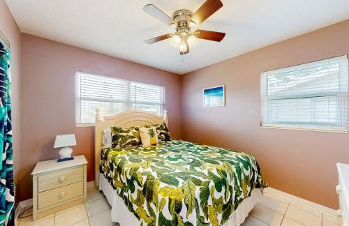 Tropical Haven Retreat 4 Beds 3 Baths Ultimate Family Vacation - Foto 16