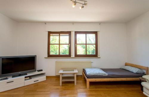 Ferienwohnung mit 123qm für 8 Personen mit sehr großem Garten, einfache Innen-Ausstattung - Foto 15