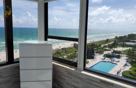 Luxury Beach Resort - HORA RENTALS - Foto 39