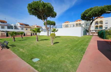 Apartamento con piscina cerca de la playa - Foto 27