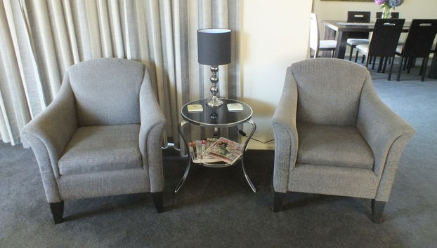 Coin salon dans le hall