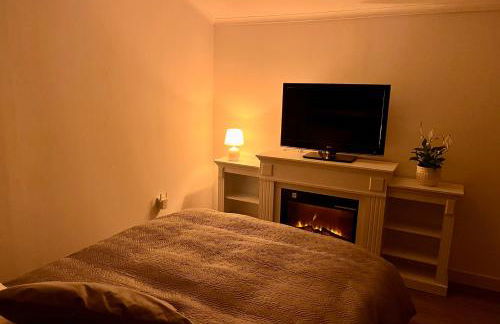 La Casita del Escorial -Nueva reforma Tranquilidad y jardín privado - Foto 12