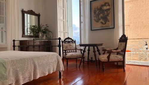 Poros Chic Seaside Neo-Classical Apartment with Terrace - Foto 2