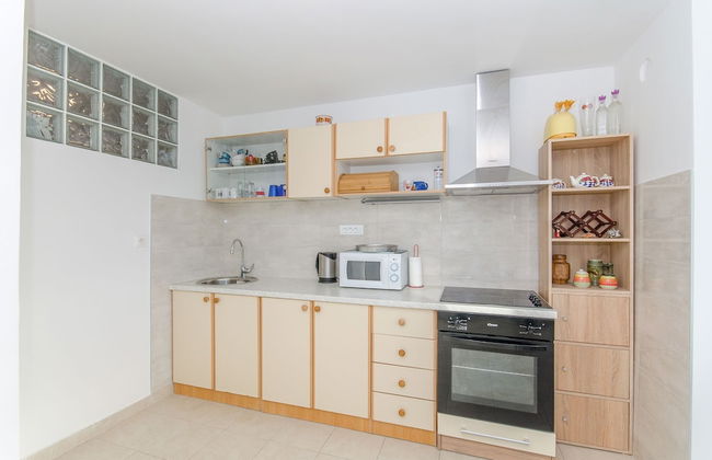 Spacious apartment Neven near center, with two AC units - Foto 6