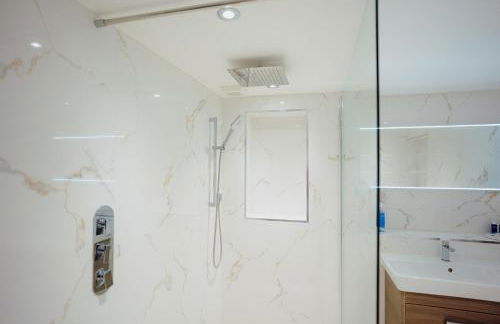 Ocean House, Tenby - Photo 29