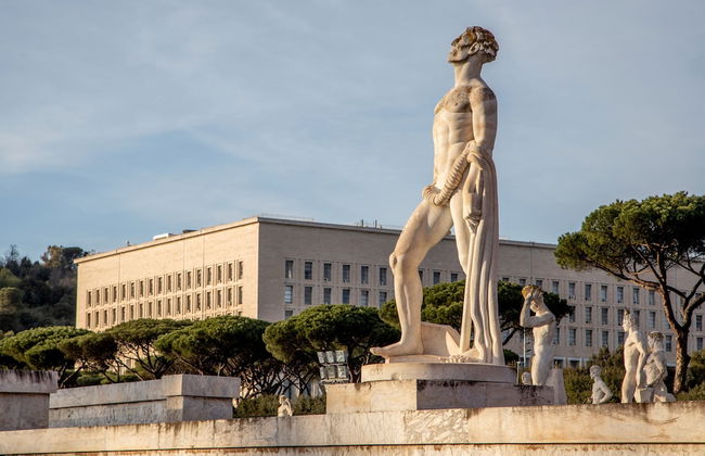 Wonderful 1 Bedroom Apartament in the City Center - Photo 33