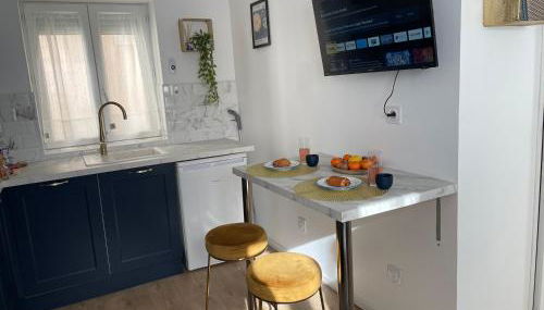 Le Requiem -Terrasse -Climatisation -Gare - Foto 2