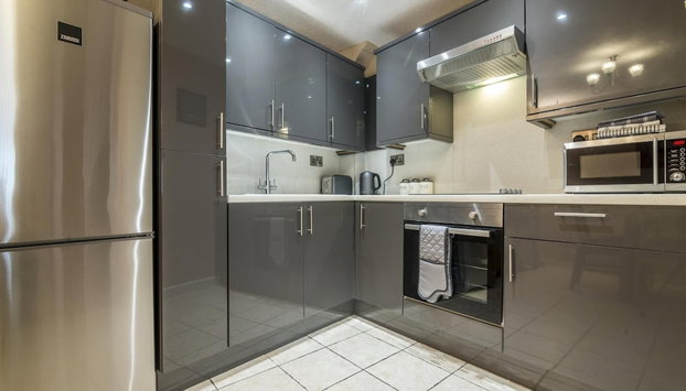 Harry s - 2 Bedroom Holiday Home - Tenby - Foto 5, Zimmer