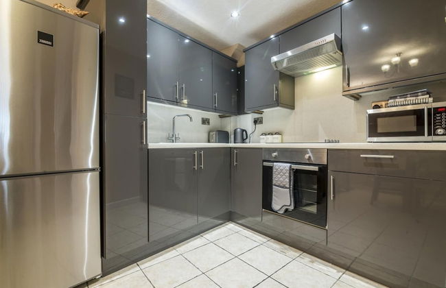 Harry s - 2 Bedroom Holiday Home - Tenby - Foto 5