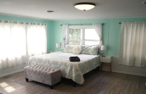 Dock House, Close to Camp Lejeune, water access, DOCK, king bed - Foto 42