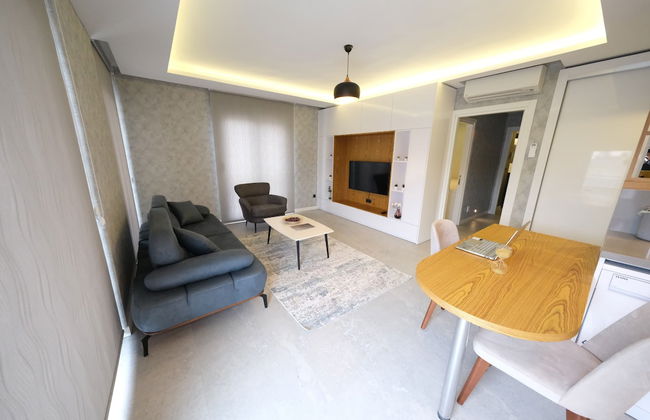 Sky Garden Suites - Photo 7