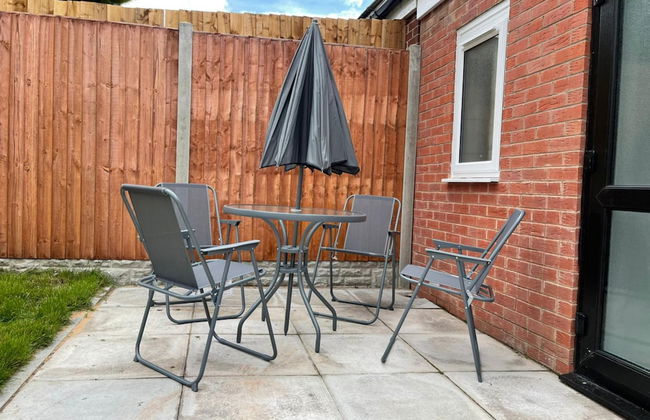 Large Family House With Garden Close to Birmingham - Foto 18