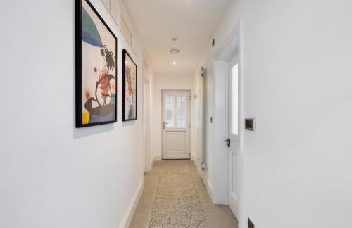 No 3 at Upton Cross House, Chester - Photo 18