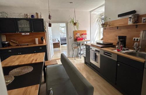 Room in Apartment - Schlummern Wie Dornröschen&rapunzel Im Schlösschen - Foto 14