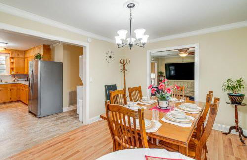 Charming Milton Home with Porch - 5 Mi to VIR! - Foto 7