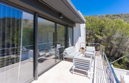 Villa Valentino Modern Villa with heated pool - Photo 5