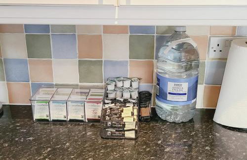 Rusper Retreat - Gatwick - Photo 14