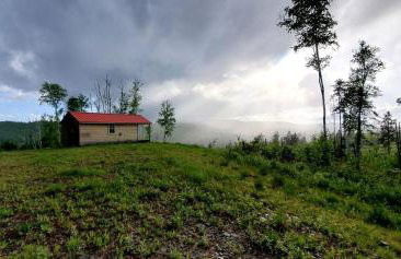 Off-Grid Cabin Nestled Among Nature with Lovely Landscape Views in Maine - Foto 30