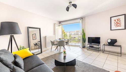 BnGo l Le Cocon Paisible PartDieu l Terrasse, 4p, 1ch, proche Gare PartDieu - Photo 1