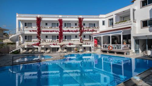 Ariadne Hotel - Foto 1