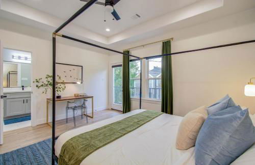 Houston Entertainment Haven - Photo 30