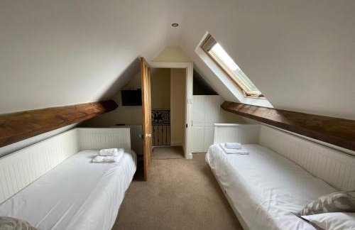 Ivy House - Photo 12