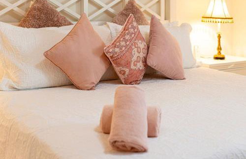 634 - Sunset Palm Villa, Extended Deck, Pool, Spa, Spacious, Private, Water and Conservation View - Foto 17