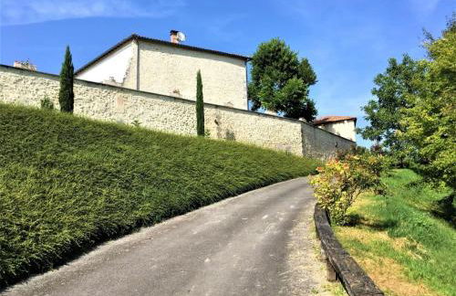 Villa in France With Private Pool & Garden - Foto 18