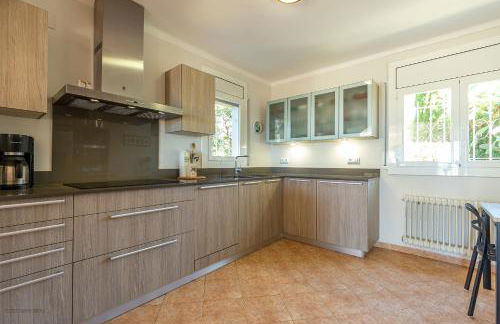 V013 - VILLA MAS ISAAC - Palau Saverdera - Foto 13