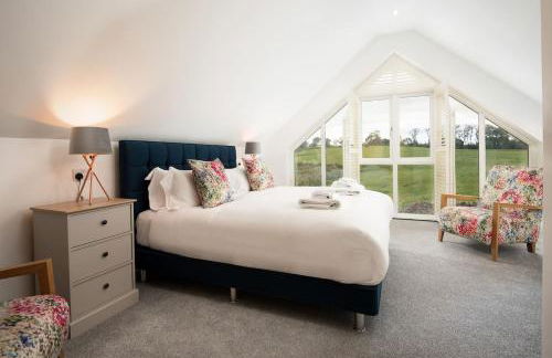 Sunset View, Hot Tub Haven for max 8 people - Photo 5