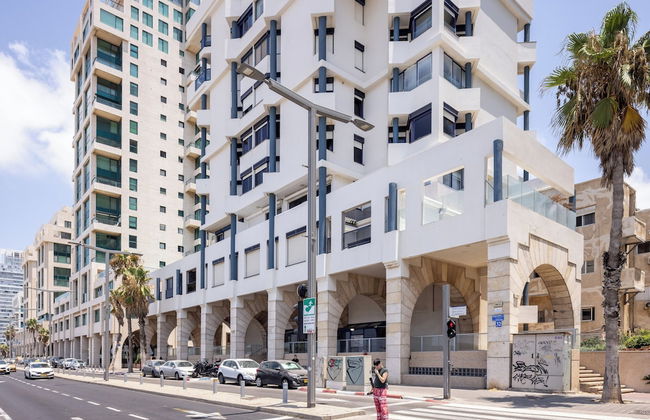 Chic 3BR Apt on the Beach by Sea N' Rent - Foto 29