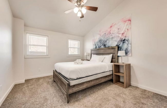 4 Queen Beds High Speed Wifi Private Parking - Foto 4