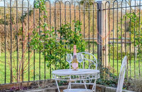 The Stable - Foto 19