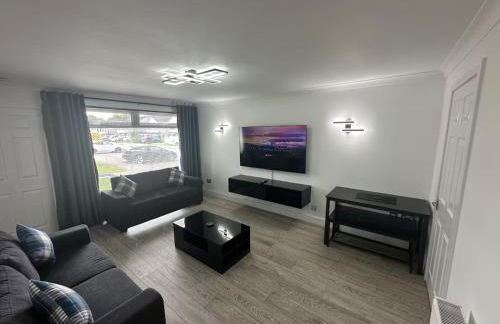 Family - Garden - Parking - WiFi - Sleeps 5 - Foto 1