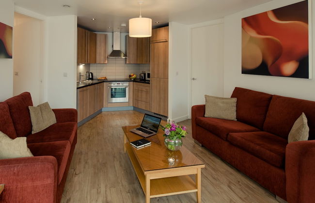 PREMIER SUITES Liverpool - Photo 31