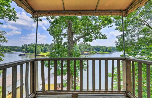Lakefront Retreat with Deep Water and Great Views! - Foto 16