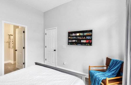 Mario Manor Heated Pool King Bed Game Room Near Disney - Foto 22