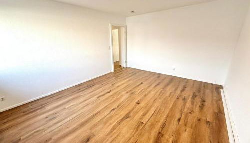 Bright and spacious 3BR Apartment with brand new kitchen and balcony - Foto 3