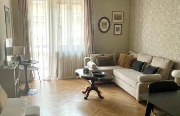 Two bedroom apartment with private parking - Photo 1