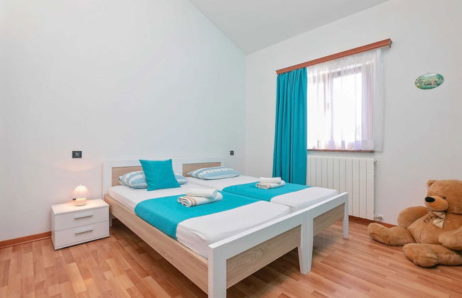 Splendid Villa in Vižinada with Hot Tub - Foto 8