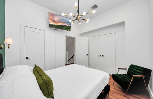 AMAZING ROOFTOP! DOWNTOWN SKYLINE VIEWS!!! SLEEPS 15 - Foto 30