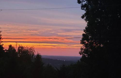 The Red House on the Mountain Top - Foto 3