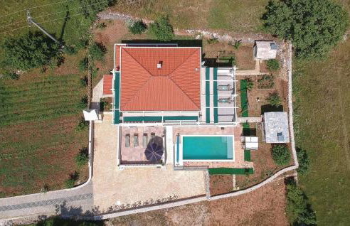 Nice Home In Zrnovnica-Split With Sauna - Foto 8